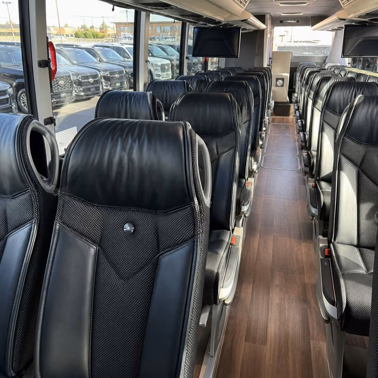 charter bus rentals for utica weddings