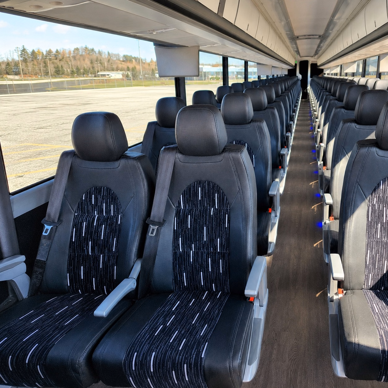 utica charter bus